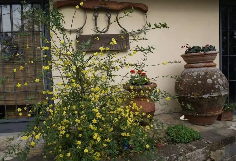 Hotelli Agriturismo Biologico Poggiopiano