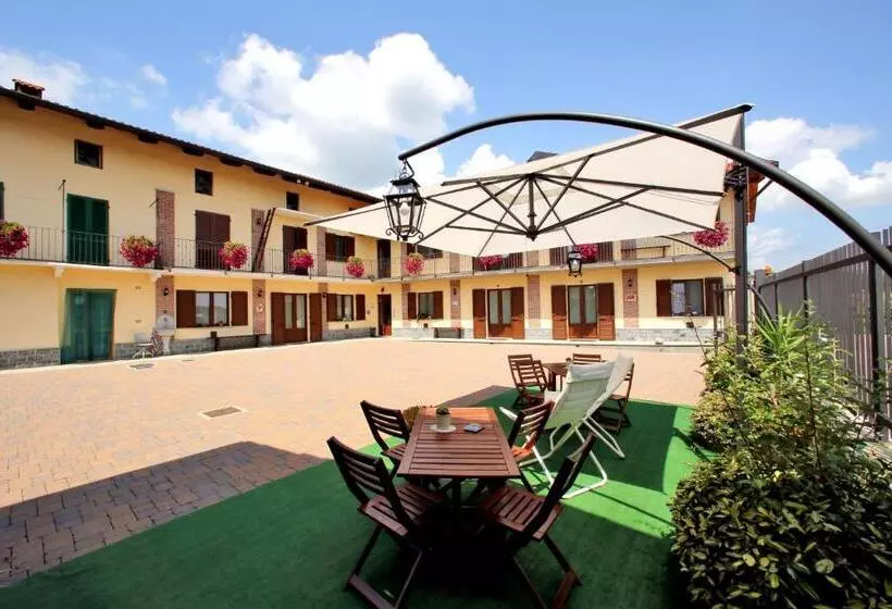 ホテル Agriturismo Cascina Mariale
