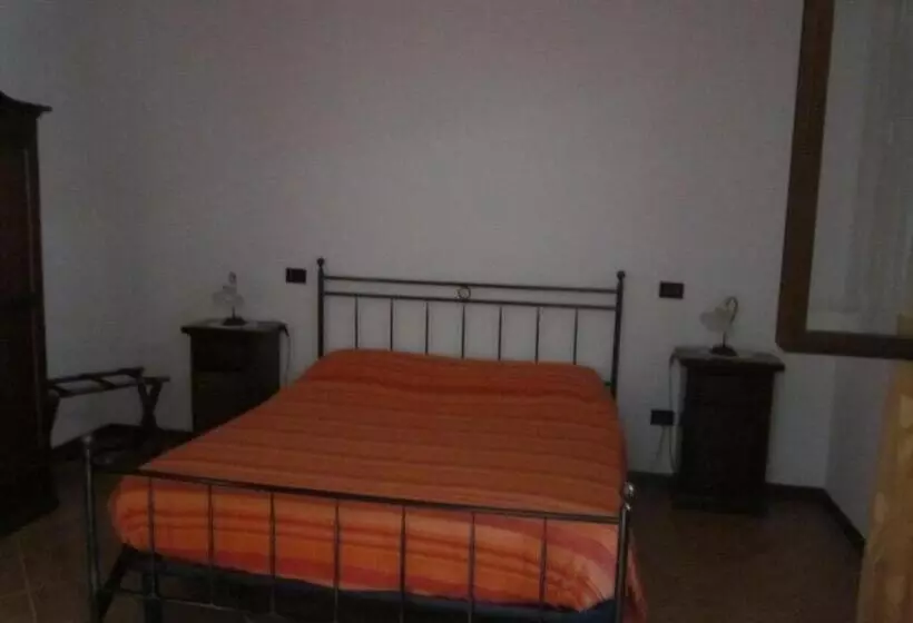 ホテル Agriturismo Il Lago