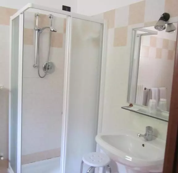 ホテル Agriturismo Il Lago