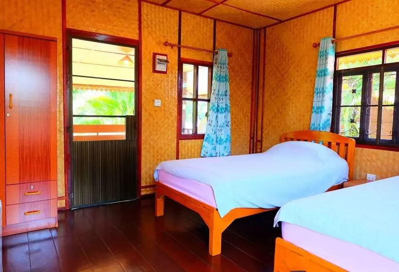 Hotelli Baan Rimping Inthanon
