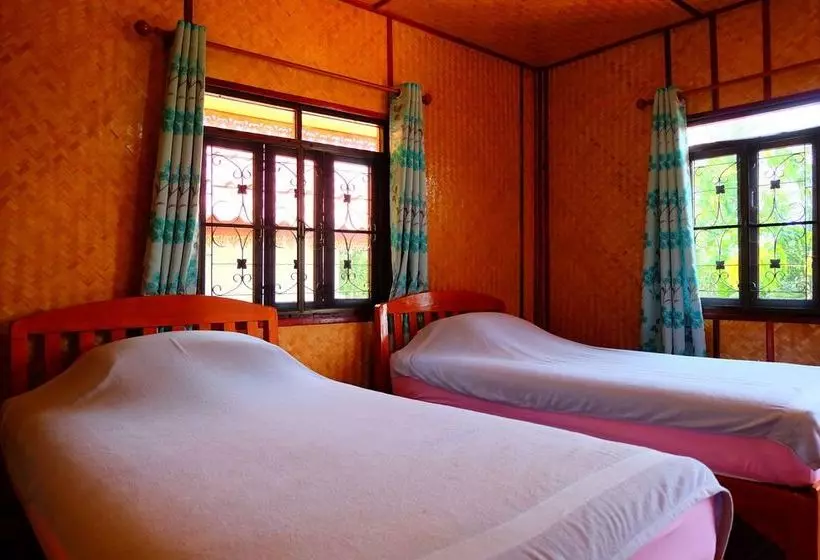 Hotelli Baan Rimping Inthanon