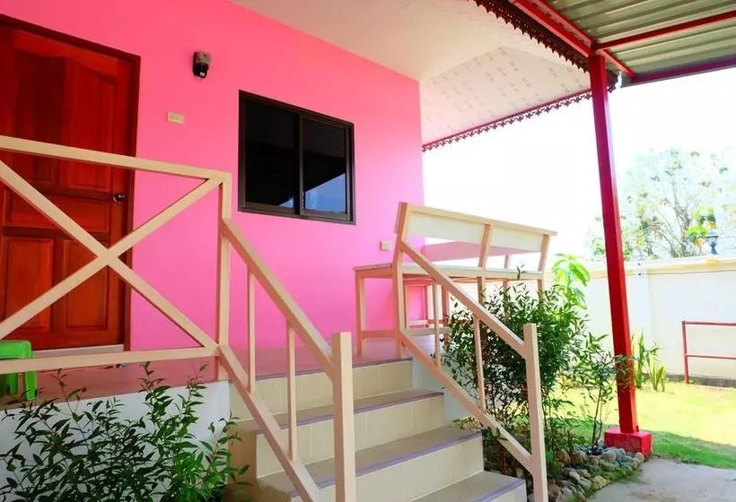 Hotelli Baan Rimping Inthanon