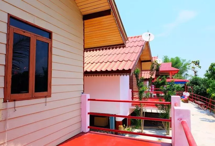 Hotelli Baan Rimping Inthanon