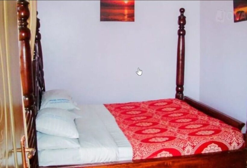 هتل Barbados International