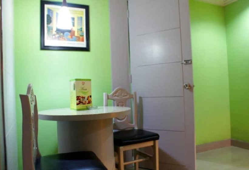 Hotel Daisy Drive Inn