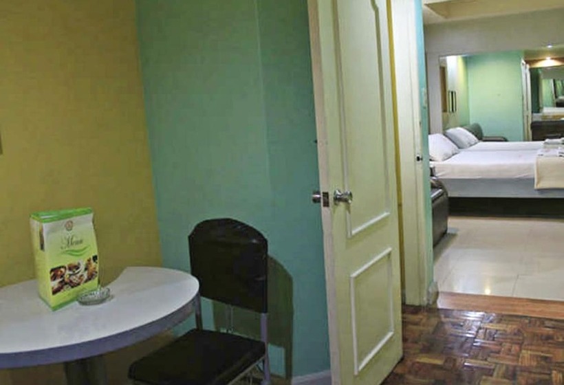 Hotel Daisy Drive Inn