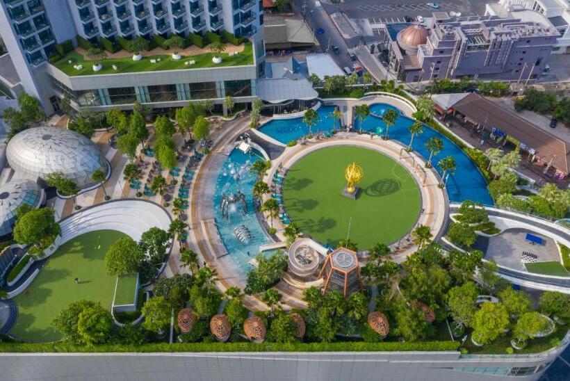 Szálloda Grande Centre Point Pattaya