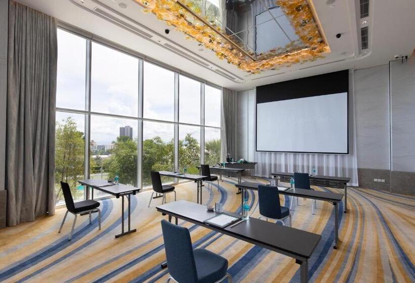 Szálloda Grande Centre Point Pattaya