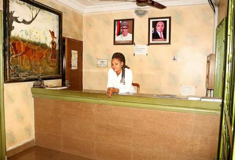 Green Park Hotel And Suites