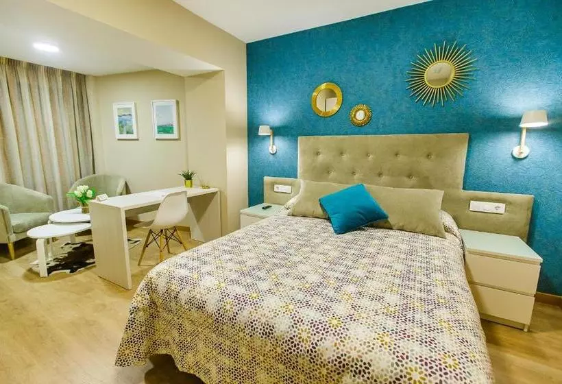 Hotelli Hospedería Castilla Plaza Mayor