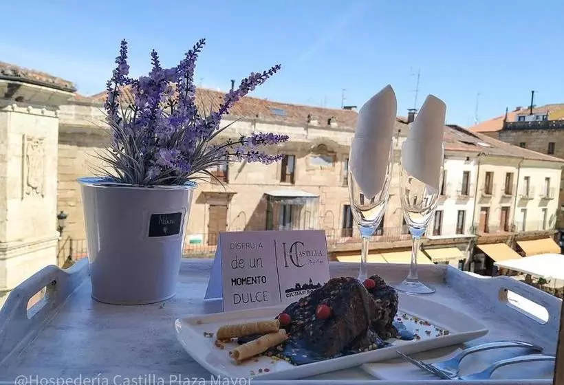 Hotelli Hospedería Castilla Plaza Mayor