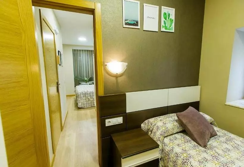 Hotelli Hospedería Castilla Plaza Mayor