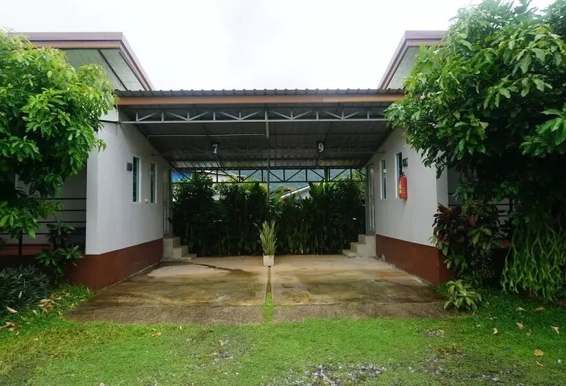 ホテル Sabaidee Resort Satun