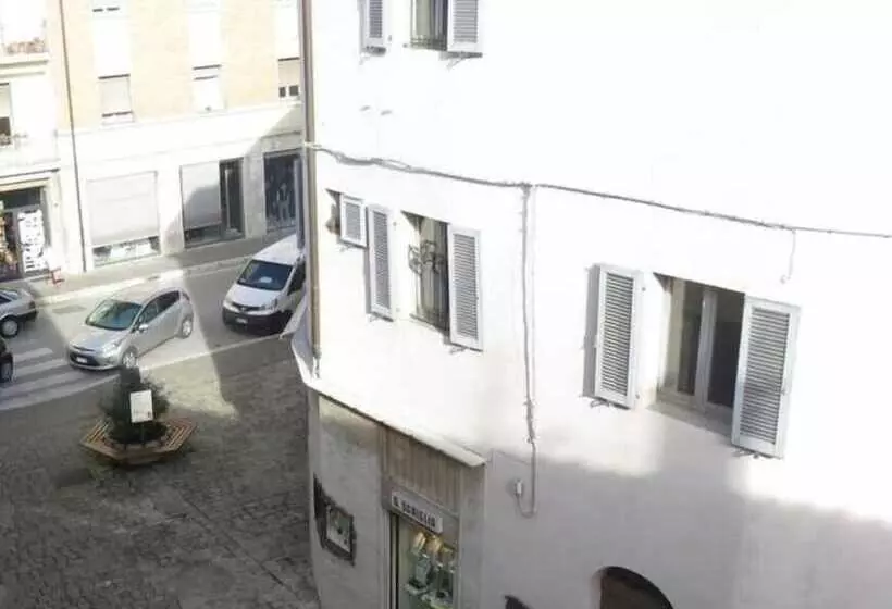 Majatalo Guest House Viaroma