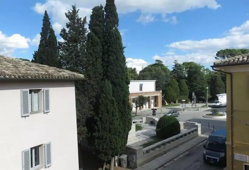 Majatalo Guest House Viaroma