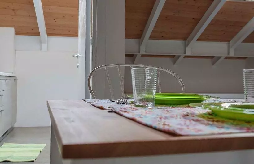 Majatalo Guest House Viaroma