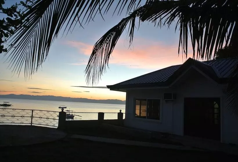 پانسیون Mariana Guesthouse