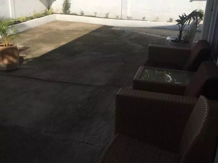 پانسیون Mariana Guesthouse