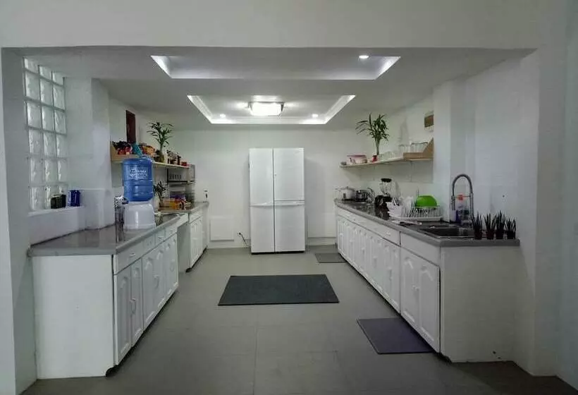 پانسیون Mariana Guesthouse