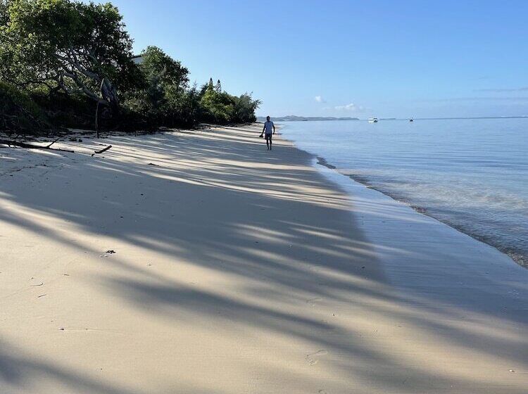 Pensão Poé Côté Lagon Beach Bungalows