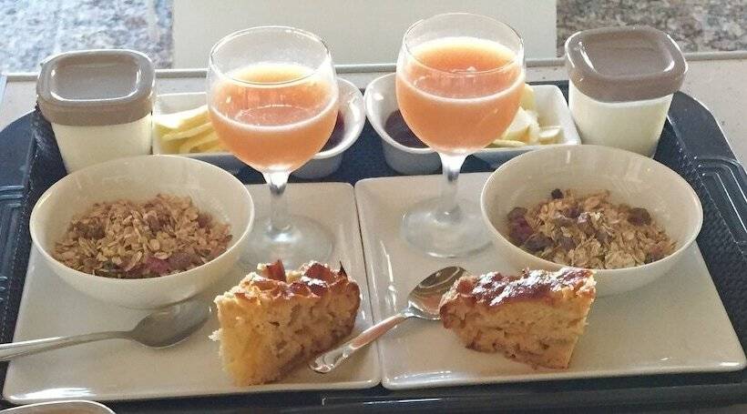 Pensão Poé Côté Lagon Beach Bungalows