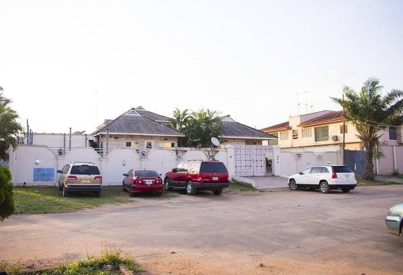 پانسیون Whitehouse Exclusive Guest House