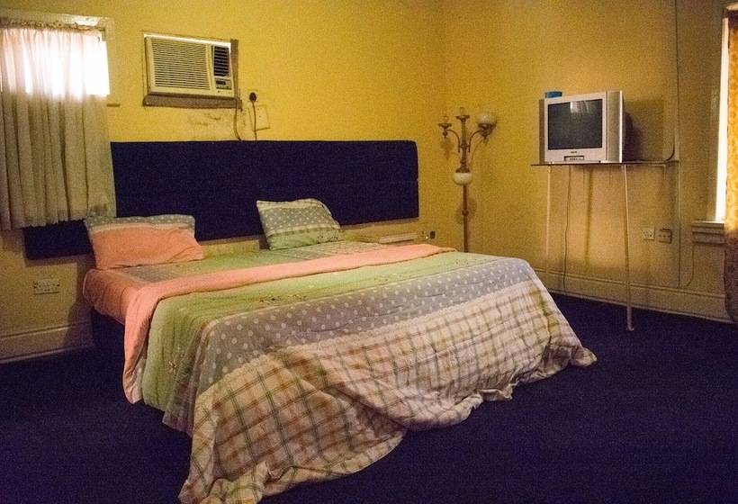 پانسیون Whitehouse Exclusive Guest House