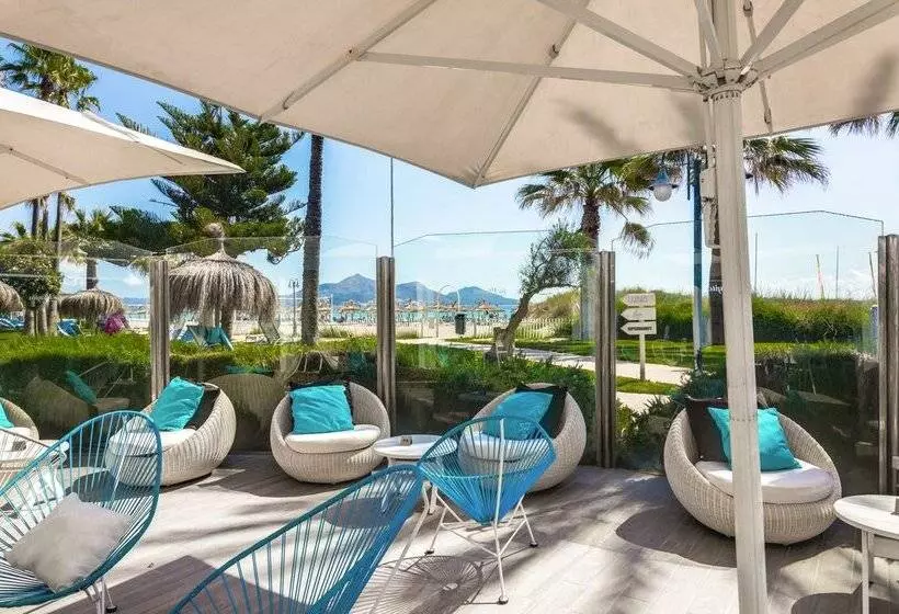 Playa Esperanza Resort