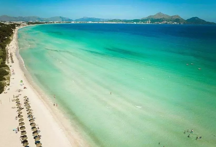 Playa Esperanza Resort