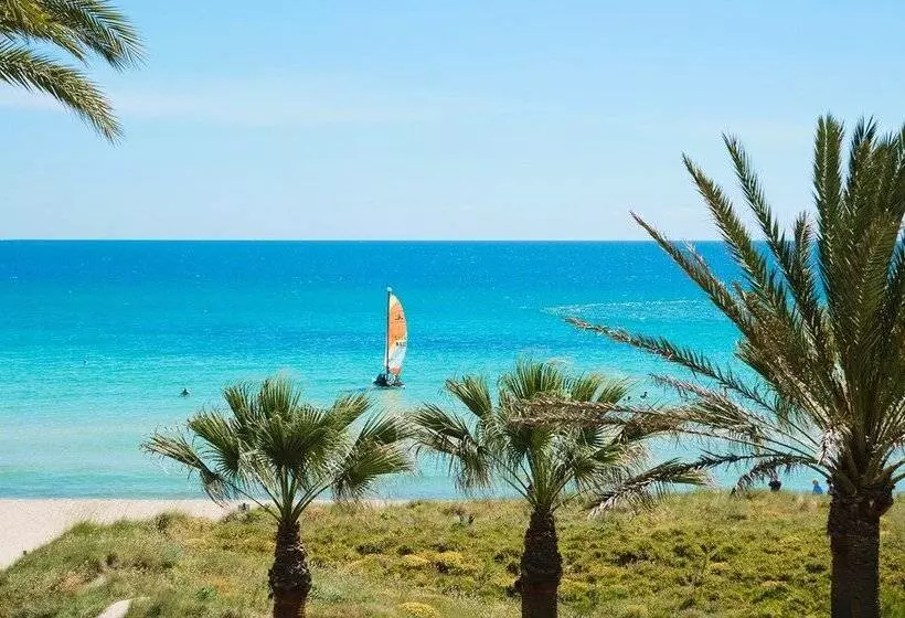 Playa Esperanza Resort