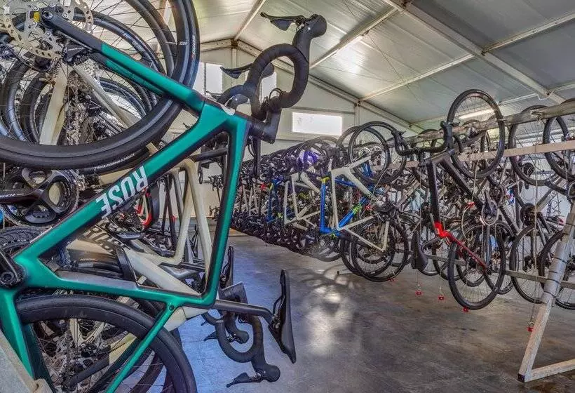 Playa Esperanza Resort