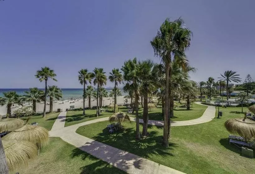 Playa Esperanza Resort