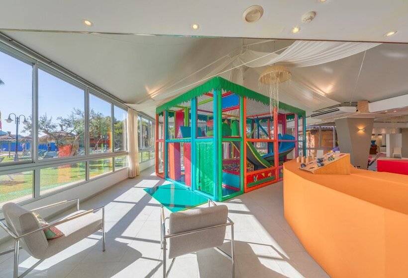 Playa Esperanza Resort