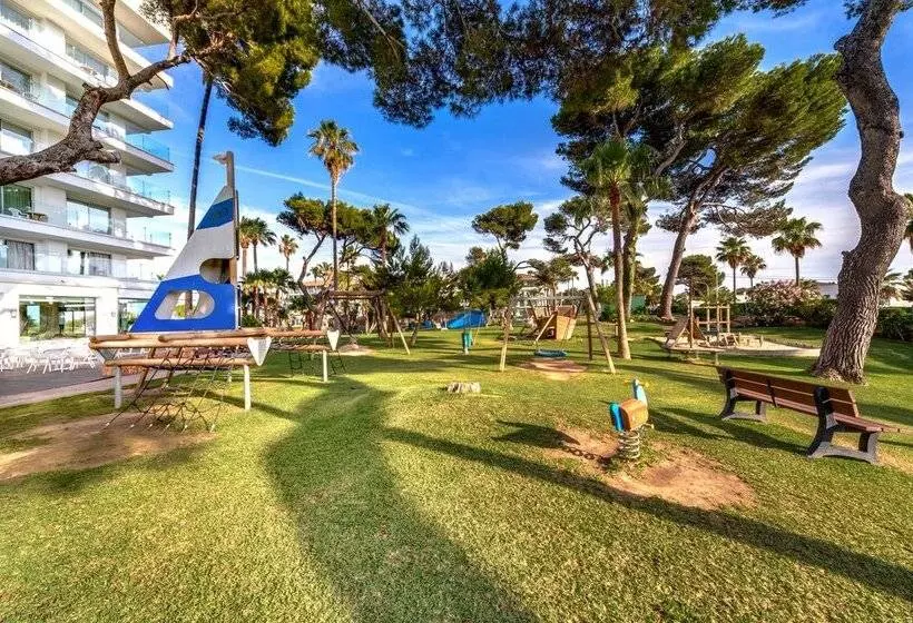 Playa Esperanza Resort