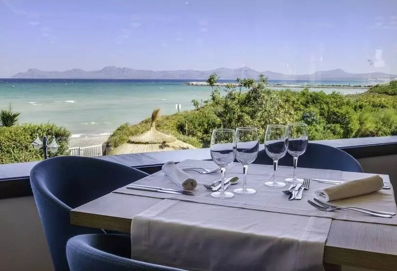 Playa Esperanza Resort