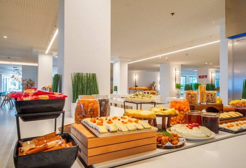 Playa Esperanza Resort