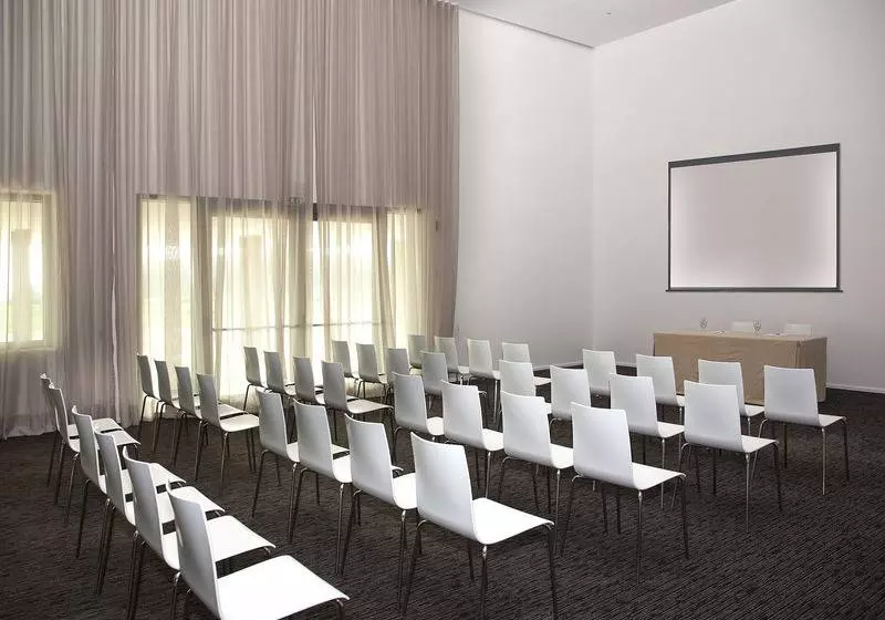 Algarve Race Resort Apartments