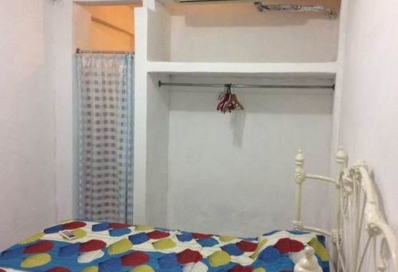 تختخواب و صبحانه Ozama Economical Apartments