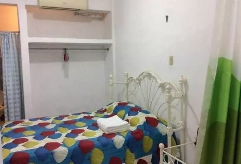 تختخواب و صبحانه Ozama Economical Apartments