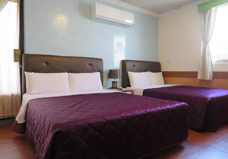 هتل Dawei Hostel