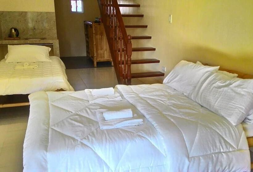 酒店 Emperor's Suites