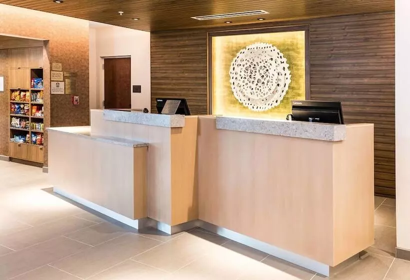Hotelli Fairfield Inn & Suites By Marriott Crestview
