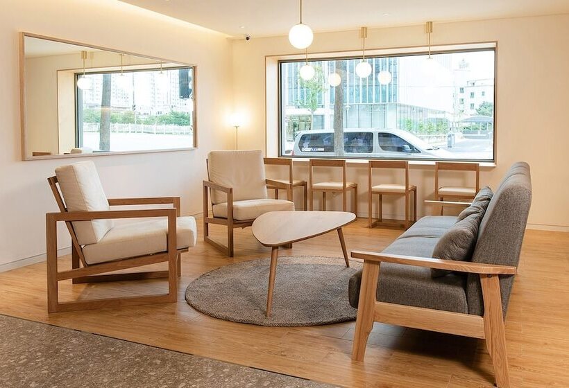 ホテル Heyy Chuncheon