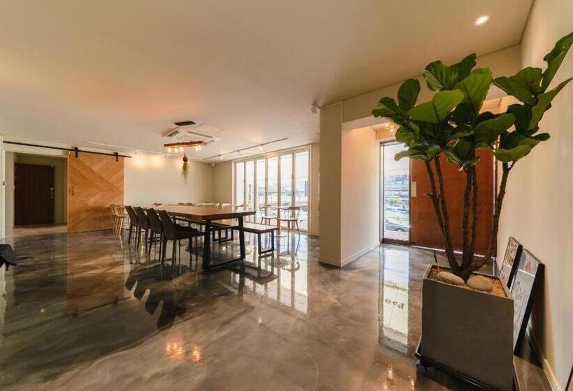 ホテル Heyy Chuncheon