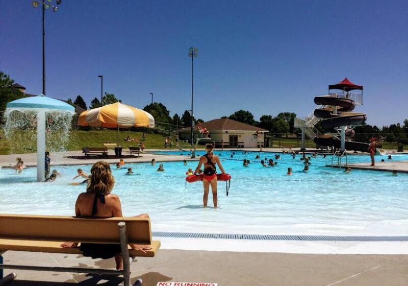 هتل Holiday Inn Express Alliance, An Ihg