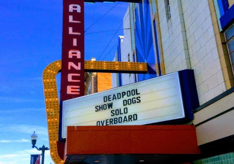 هتل Holiday Inn Express Alliance, An Ihg