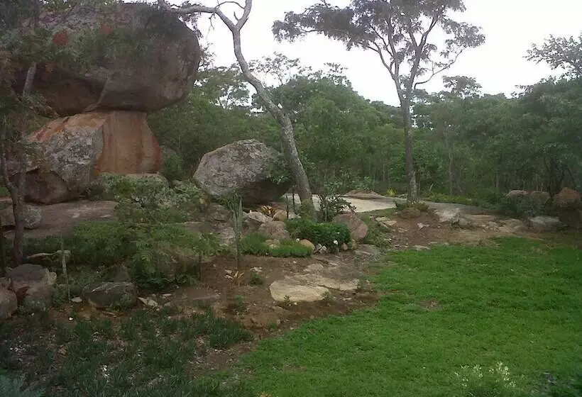 هتل Nora Valley Lodge