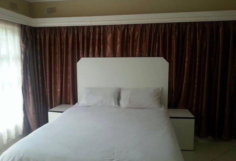 هتل Nora Valley Lodge