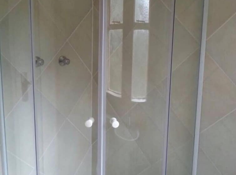 هتل Nora Valley Lodge